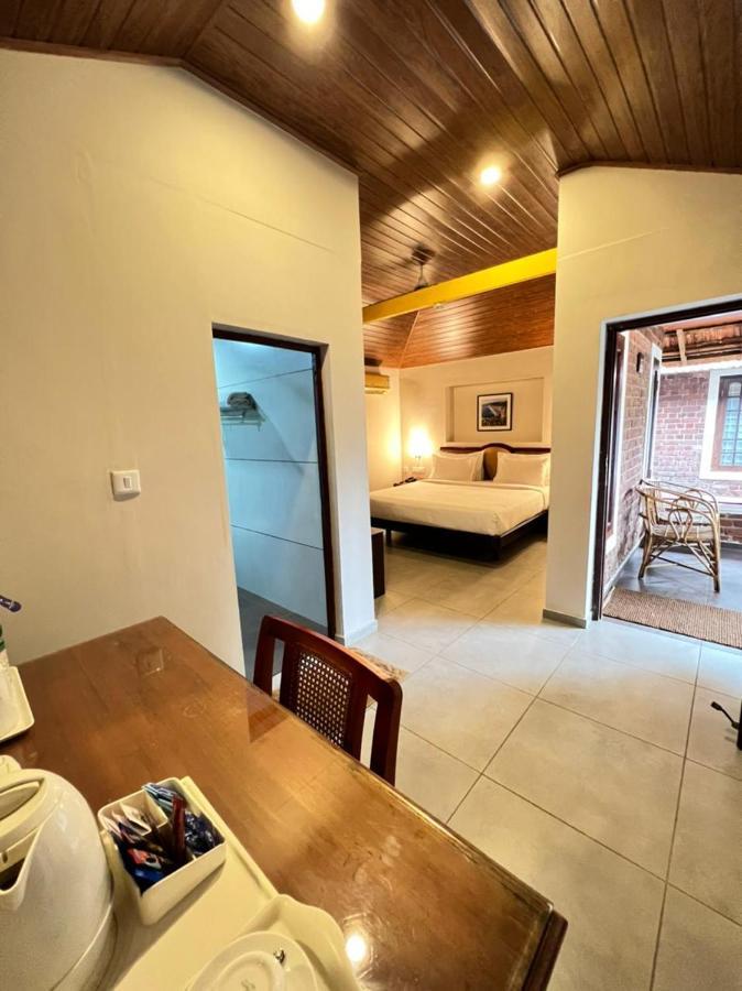 Abad Harmonia Ayurvedic Beach Resort Kovalam Exterior foto