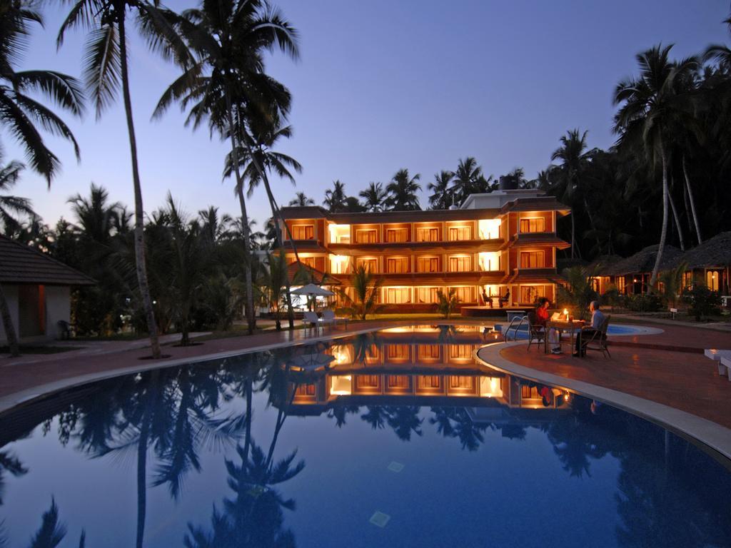 Abad Harmonia Ayurvedic Beach Resort Kovalam Exterior foto