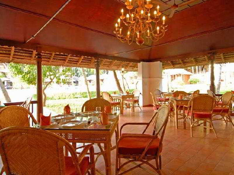 Abad Harmonia Ayurvedic Beach Resort Kovalam Exterior foto